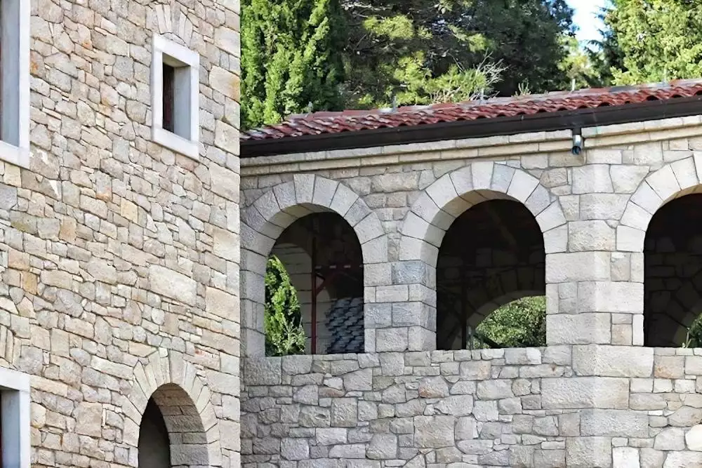 Villa 650m² in Croatia, Rovinj. Priced at 1900000€ rent photo-10