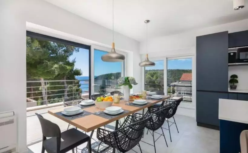 Villa 165m² in Croatia, Milna. Priced at 995000€ rent photo-11