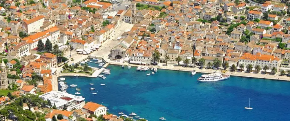 Villa 154m² in Croatia, Hvar. Priced at 1200000€ rent photo-1