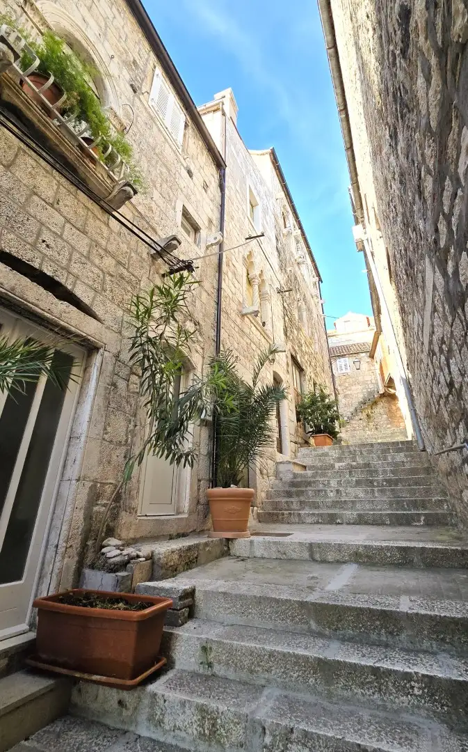 Villa 154m² in Croatia, Hvar. Priced at 1200000€ rent photo-19