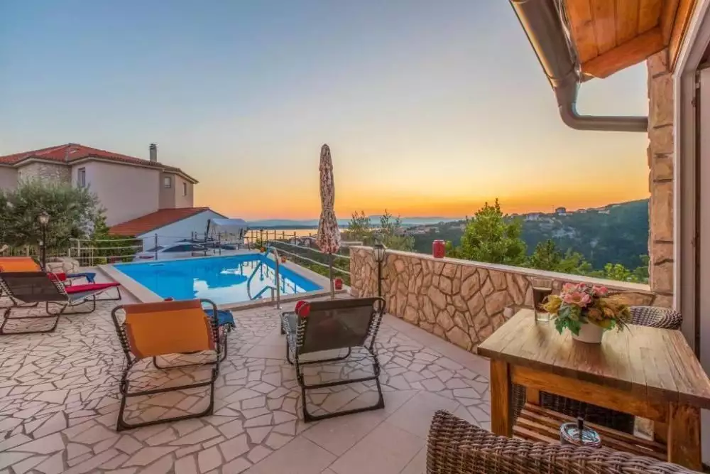 Villa 440m² in Croatia, Crikvenica. Priced at 1557000€ rent photo-9