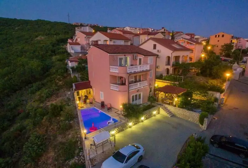 Villa 440m² in Croatia, Crikvenica. Priced at 1557000€ rent photo-17