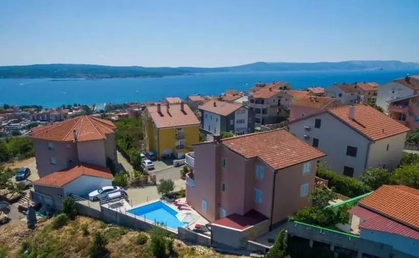 Villa 440m² in Croatia, Crikvenica. Priced at 1557000€ rent photo-1