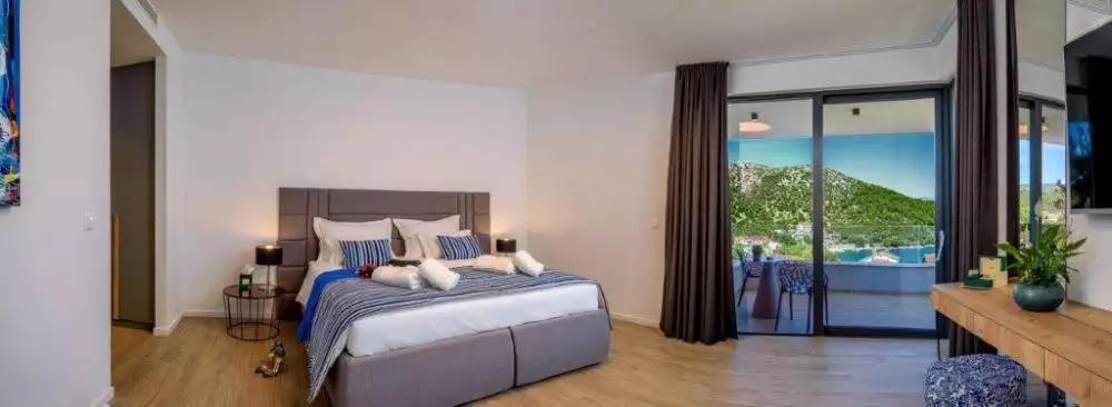 Villa 360m² in Spain, La Marina. Priced at 2500000€ rent photo-18