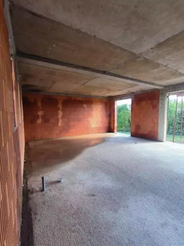 Villa 172m² in Italy, Mutignano. Priced at 600000€ rent photo-6