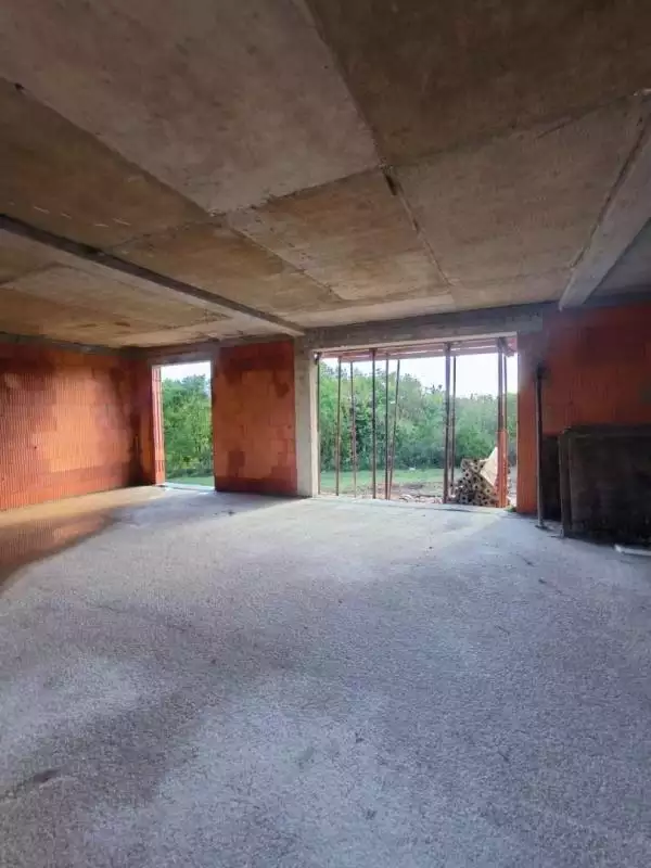 Villa 172m² in Italy, Mutignano. Priced at 600000€ rent photo-8