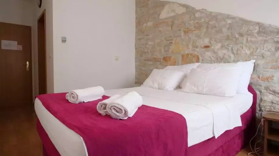 Hotels 975m² in Croatia, Pula. Priced at 2350000€ rent photo-9