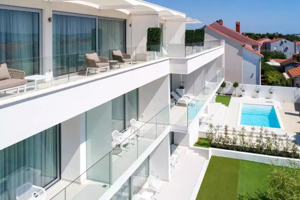Hotels 1299m² in Croatia, Zadar. Priced at 4900000€ rent photo-2