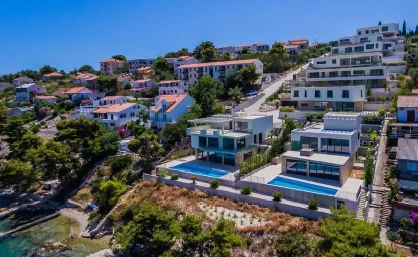 Villa 326m² in Croatia, Ciovo. Priced at 1700000€ rent photo-5