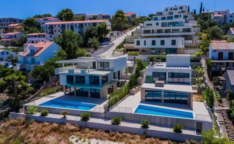 Villa 326m² in Croatia, Ciovo. Priced at 1700000€ rent photo-17