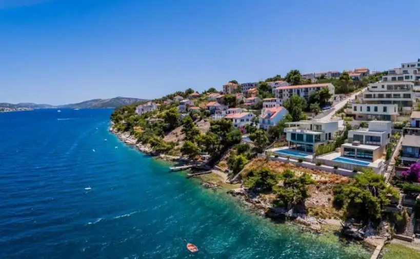 Villa 326m² in Croatia, Ciovo. Priced at 1700000€ rent photo-18