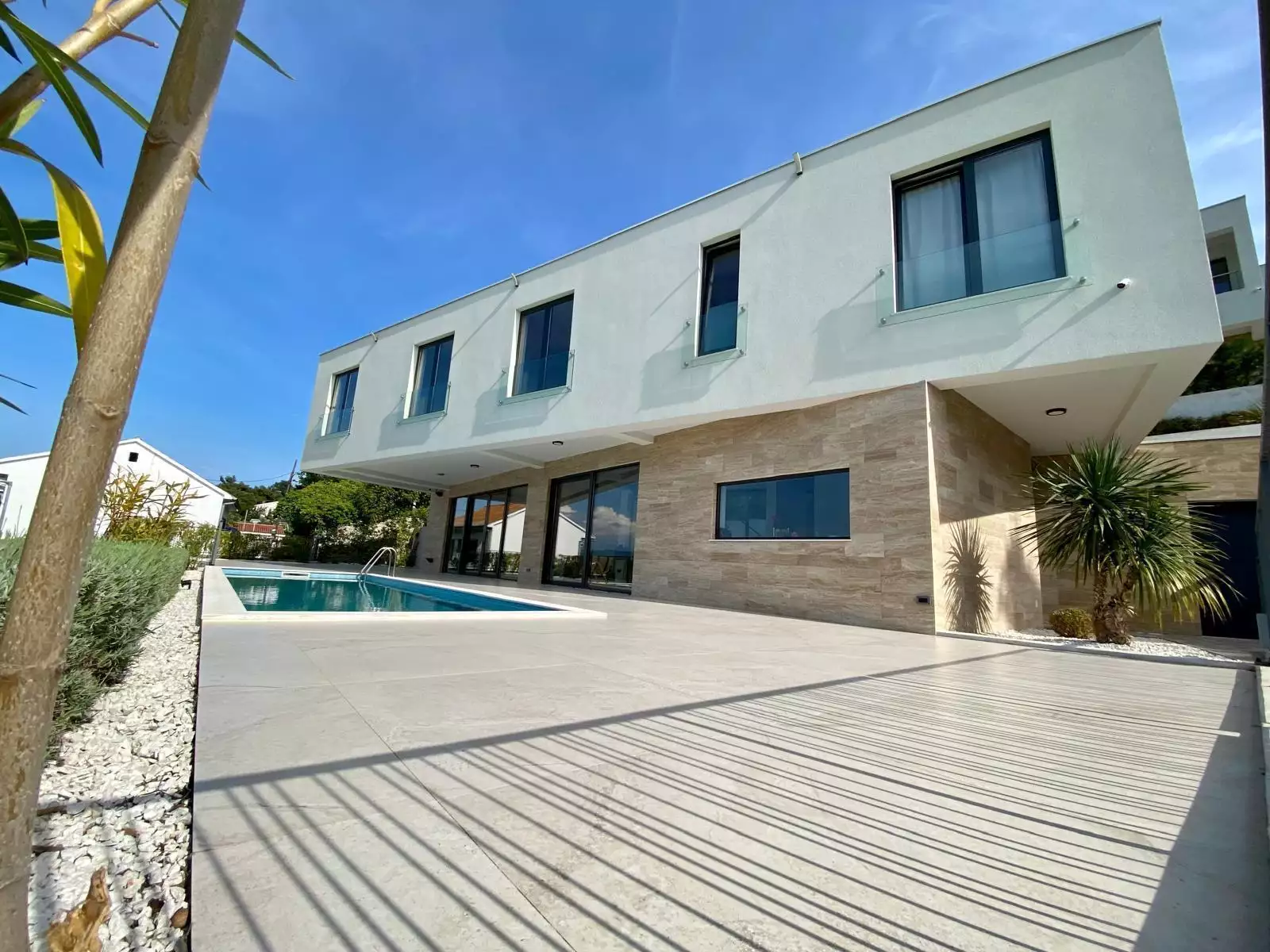 Villa 326m² in Croatia, Ciovo. Priced at 1700000€ rent photo-21