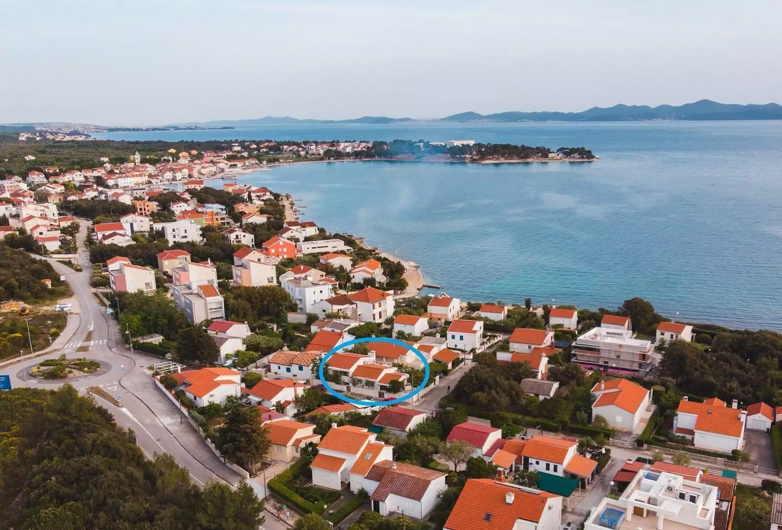 Hotels 196m² in Croatia, Petrcane. Priced at 690000€ rent photo-2