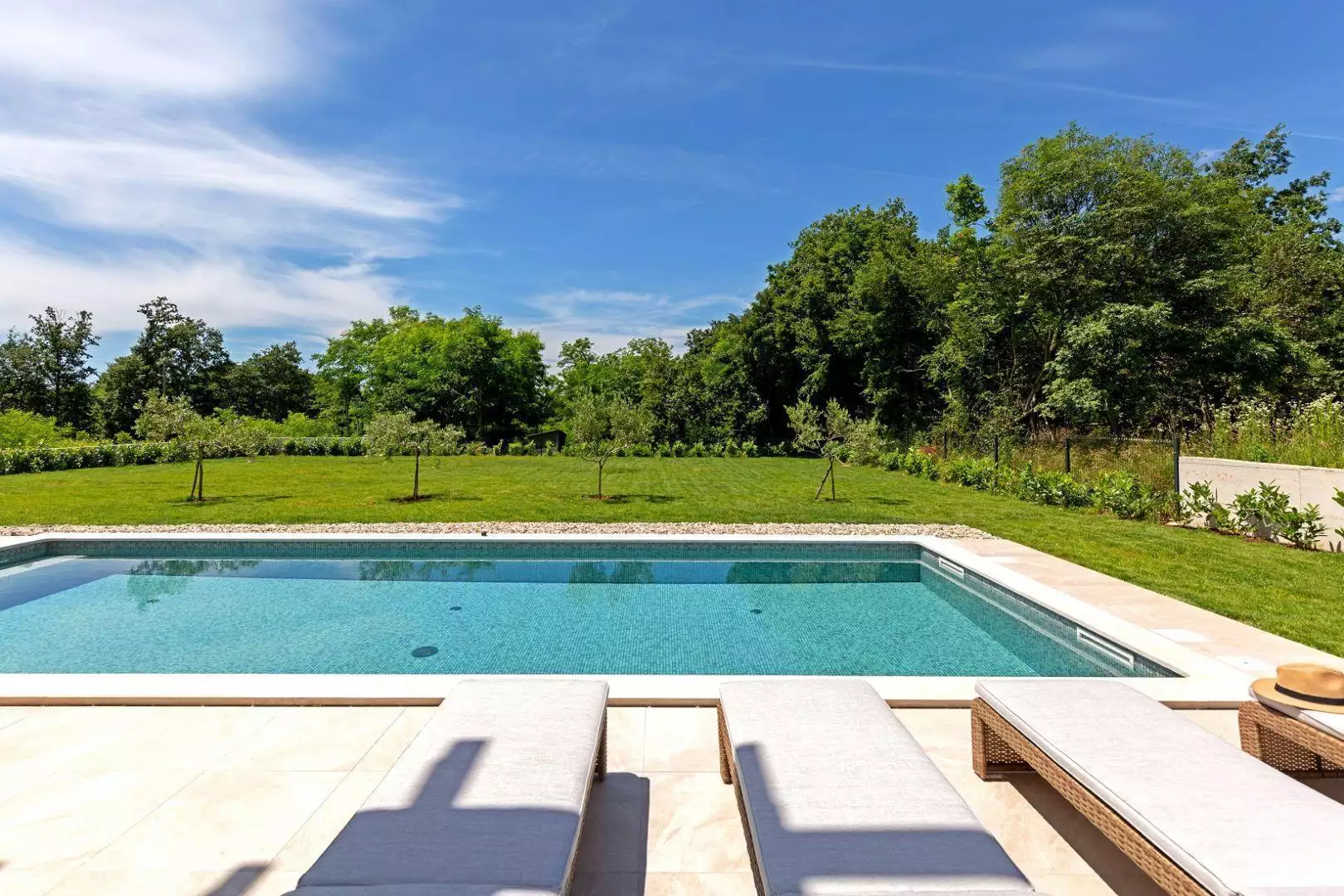 Villa 170m² in Croatia, Labin. Priced at 650000€ rent photo-2