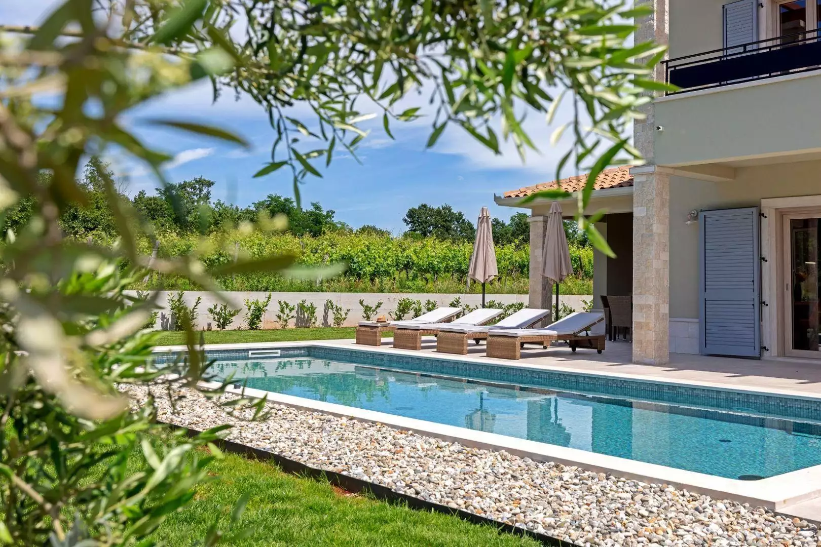 Villa 170m² in Croatia, Labin. Priced at 650000€ rent photo-11