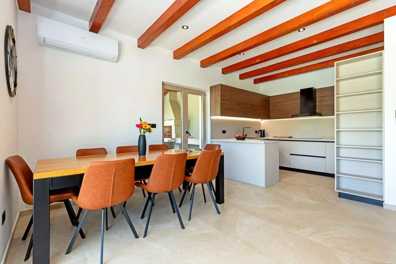 Villa 170m² in Croatia, Labin. Priced at 650000€ rent photo-20