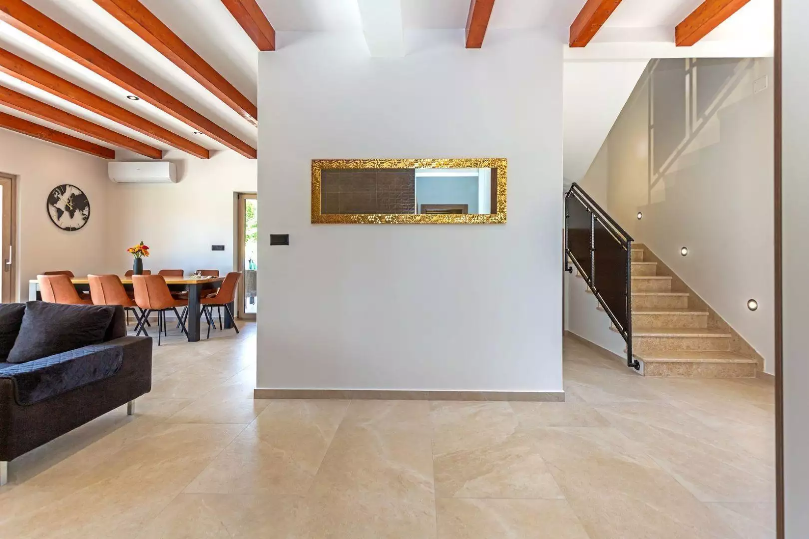 Villa 170m² in Croatia, Labin. Priced at 650000€ rent photo-25