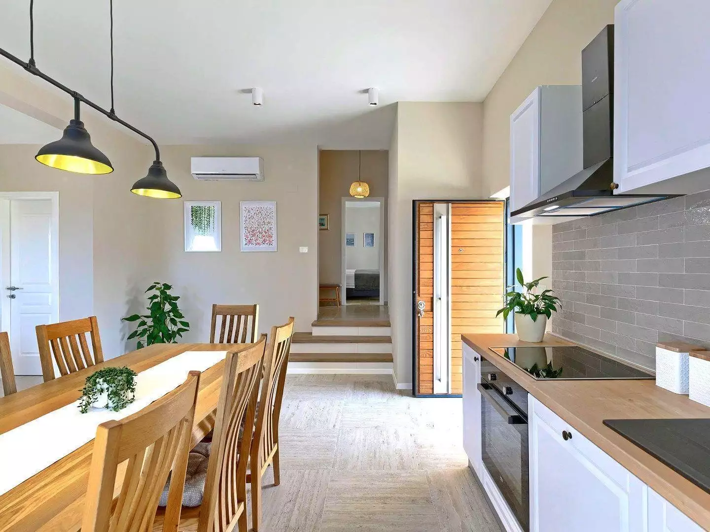 Villa 370m² in Croatia, Brtonigla. Priced at 1400000€ rent photo-17