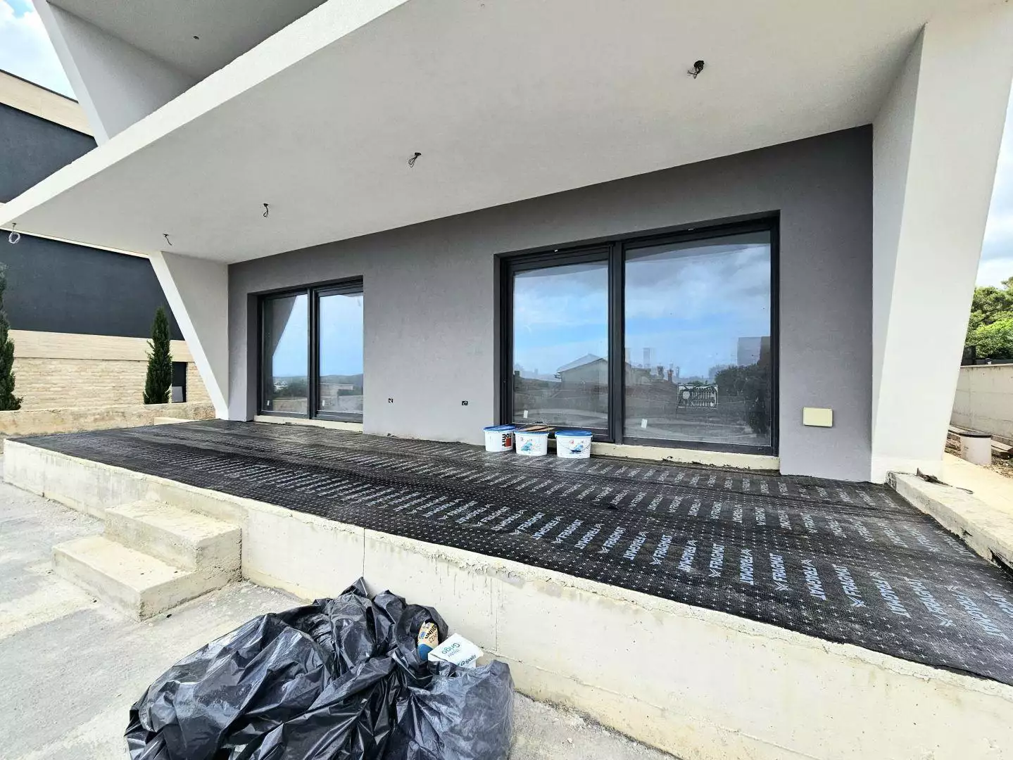 Villa 254m² in Croatia, Medulin. Priced at 750000€ rent photo-6