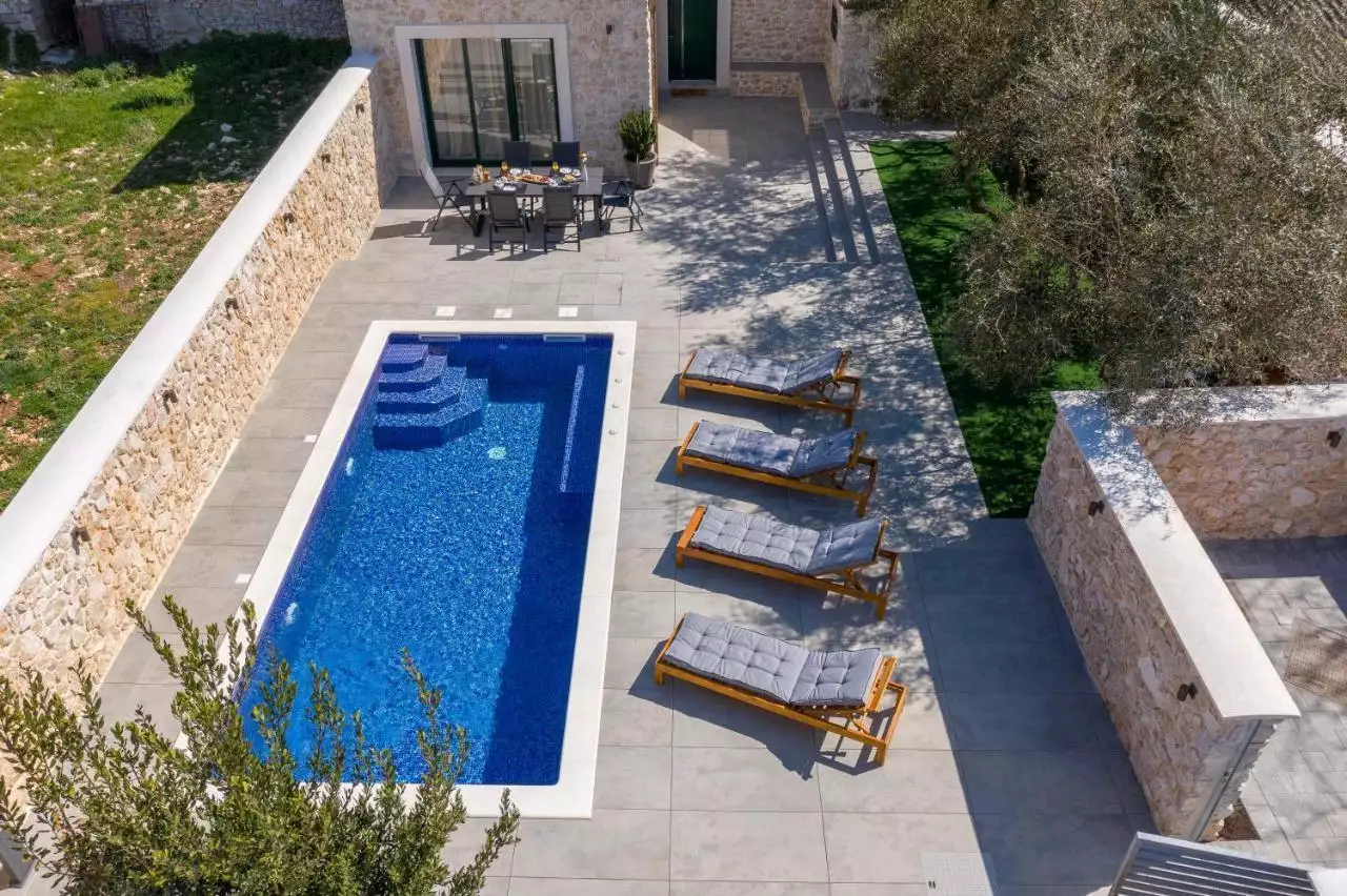 Villa 100m² in Croatia, Zadar. Priced at 680000€ rent photo-3