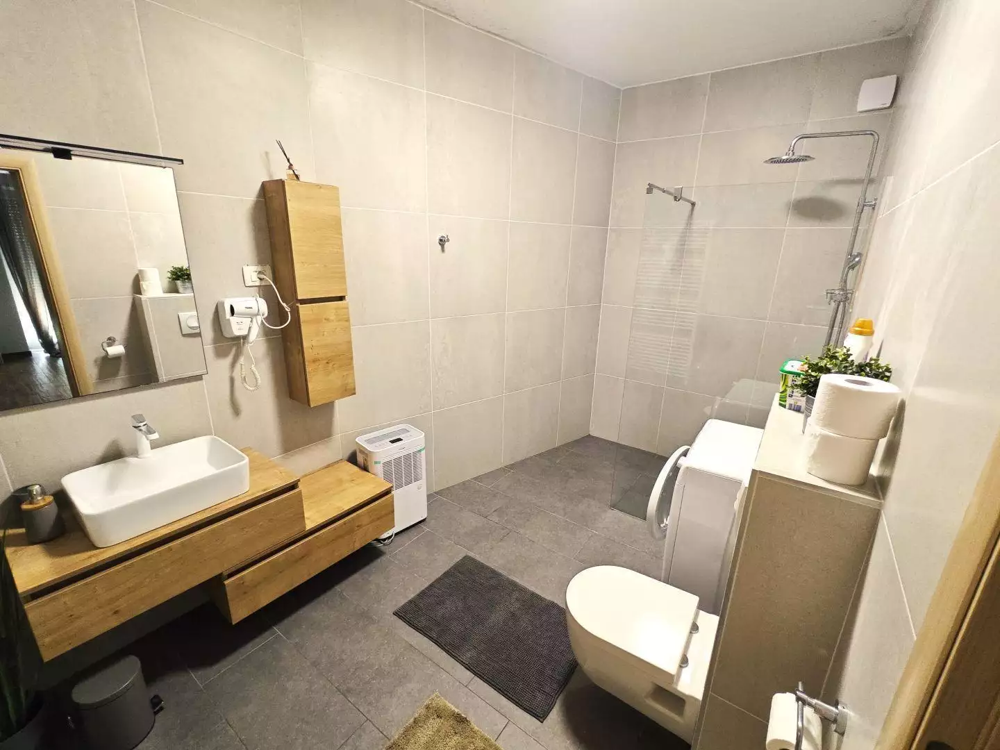 Villa 230m² in Croatia, Jadranovo. Priced at 2100000€ rent photo-19
