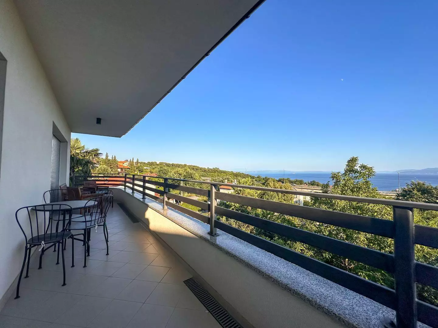 Villa 282m² in Croatia, Matulji. Priced at 1050000€ rent photo-2