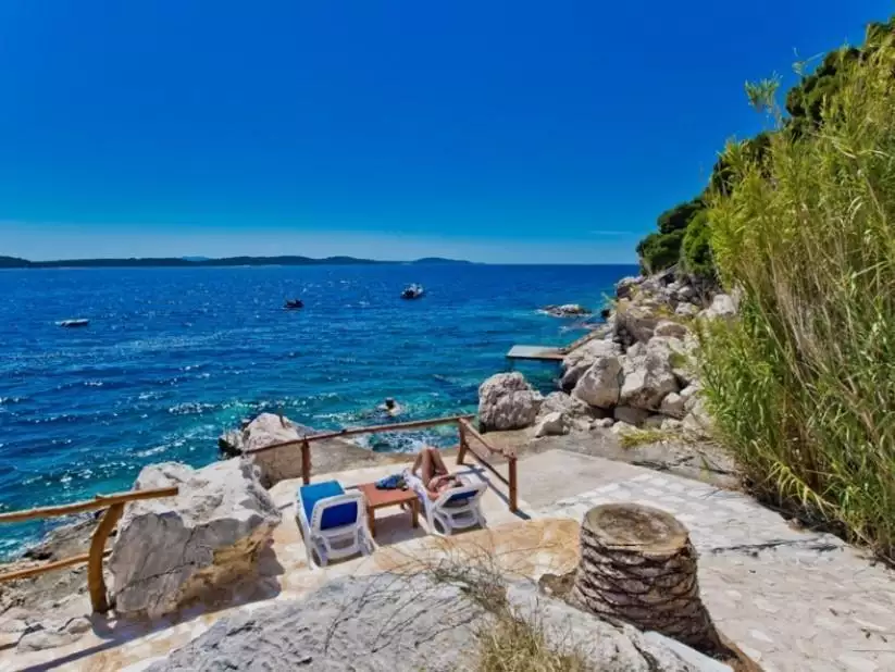 Hotels 370m² in Croatia, Hvar. Priced at 3500000€ rent photo-5
