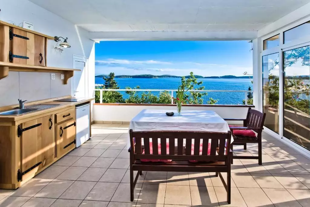 Hotels 370m² in Croatia, Hvar. Priced at 3500000€ rent photo-12