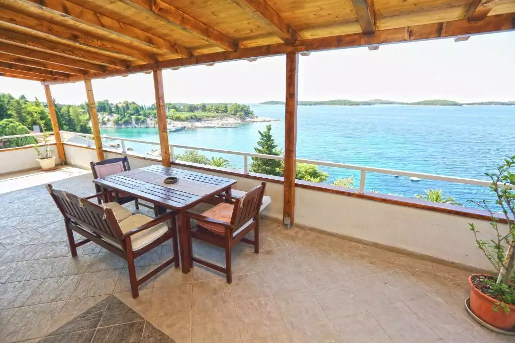 Hotels 370m² in Croatia, Hvar. Priced at 3500000€ rent photo-15