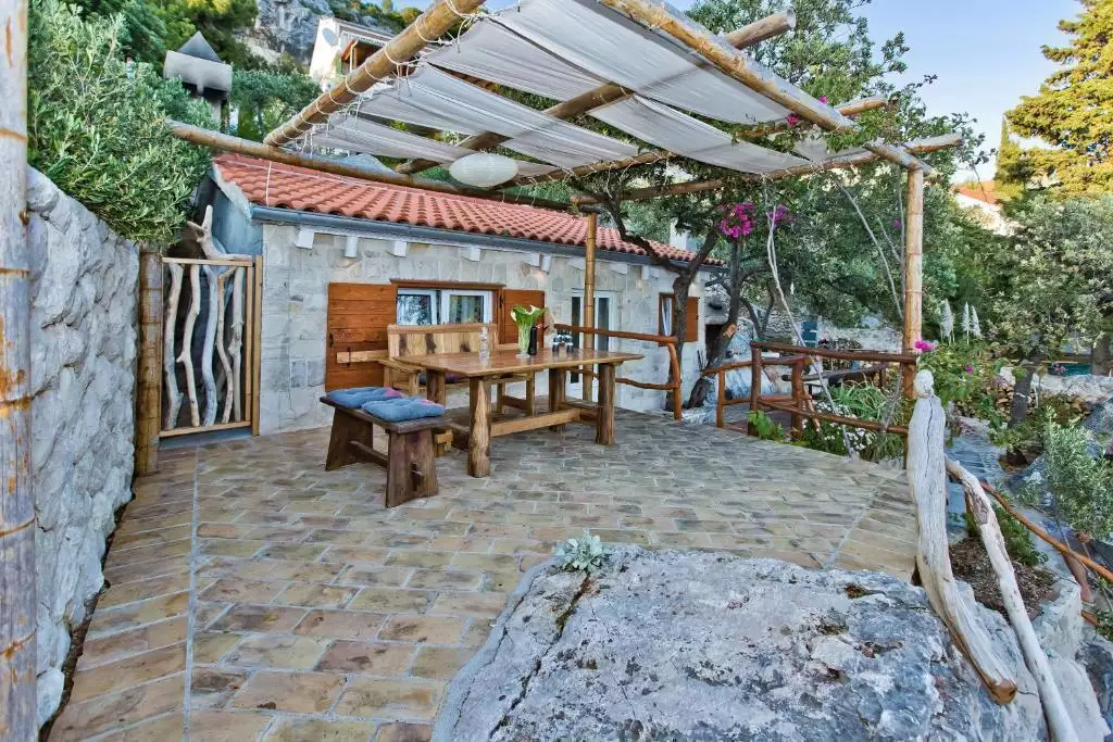 Hotels 370m² in Croatia, Hvar. Priced at 3500000€ rent photo-19