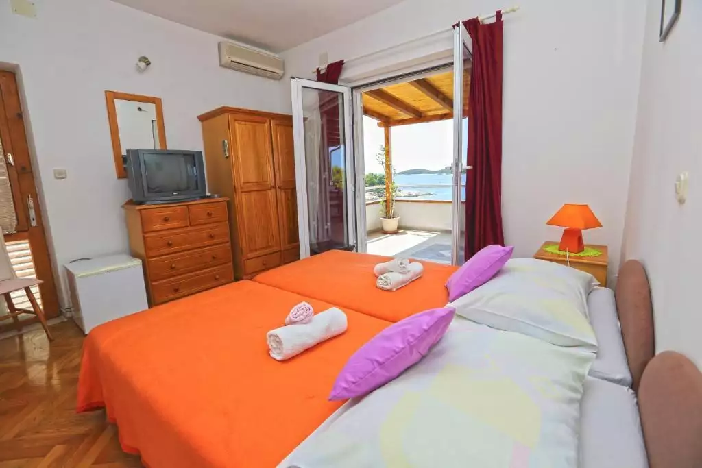 Hotels 370m² in Croatia, Hvar. Priced at 3500000€ rent photo-20