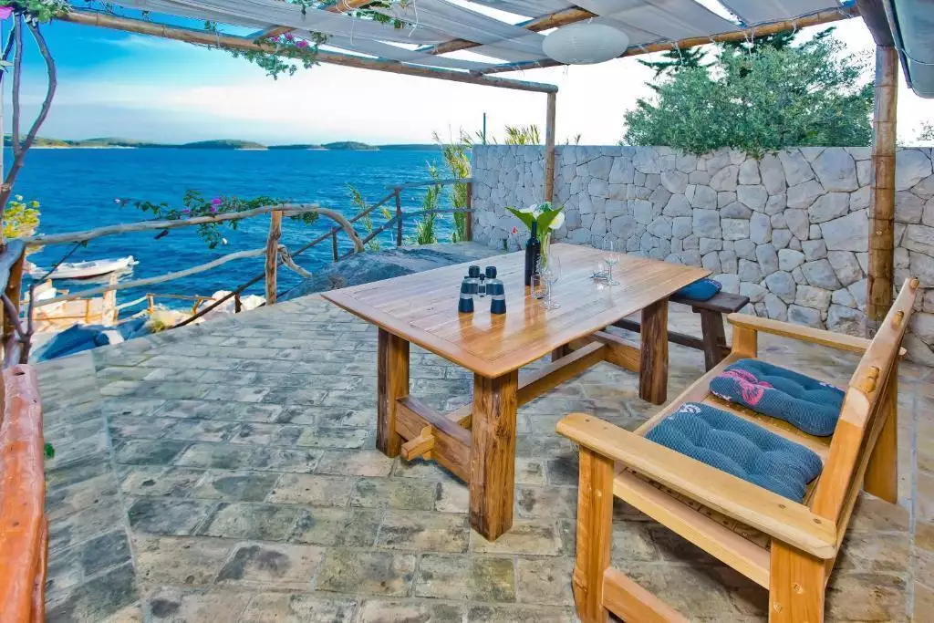 Hotels 370m² in Croatia, Hvar. Priced at 3500000€ rent photo-25