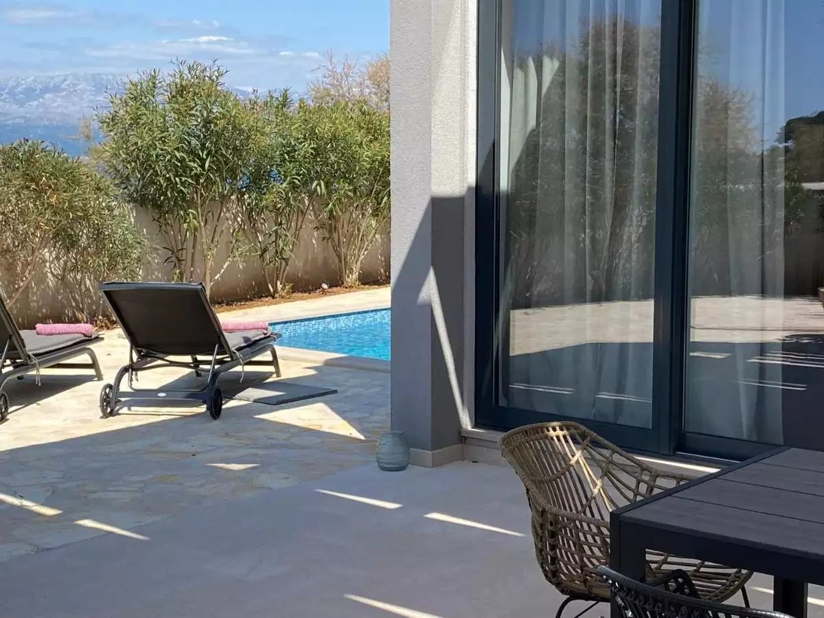 Villa 700m² in Croatia, Brac. Priced at 3200000€ rent photo-6