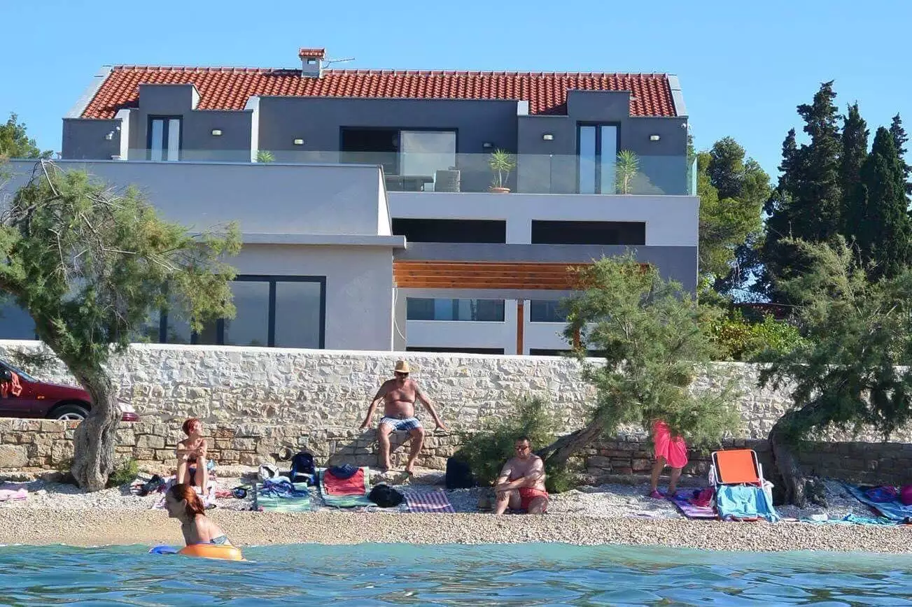 Villa 700m² in Croatia, Brac. Priced at 3200000€ rent photo-16