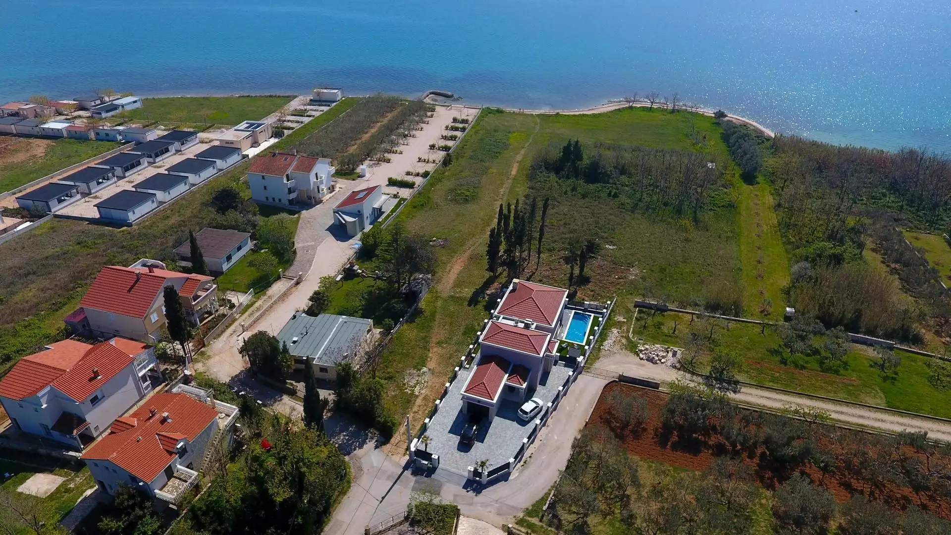 Villa 250m² in Croatia, Privlaka. Priced at 820000€ rent photo-3