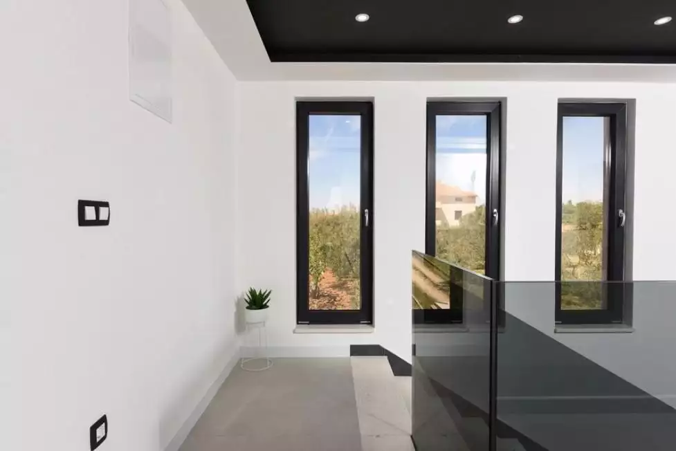 Villa 250m² in Croatia, Privlaka. Priced at 820000€ rent photo-19