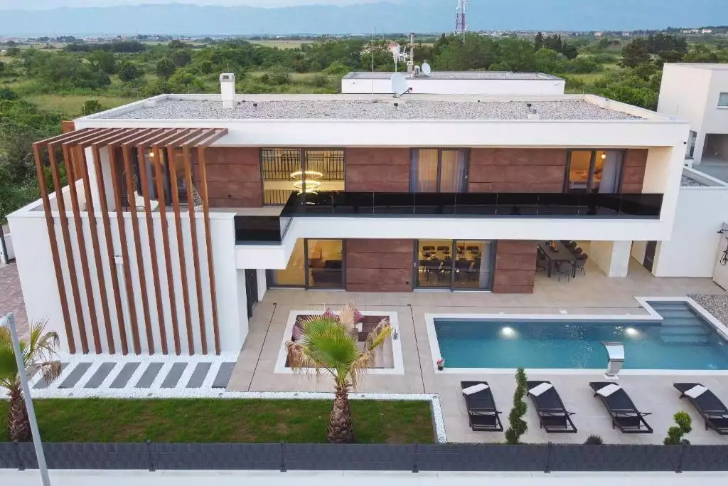 Villa 329m² in Croatia, Zadar. Priced at 930000€ rent photo-4
