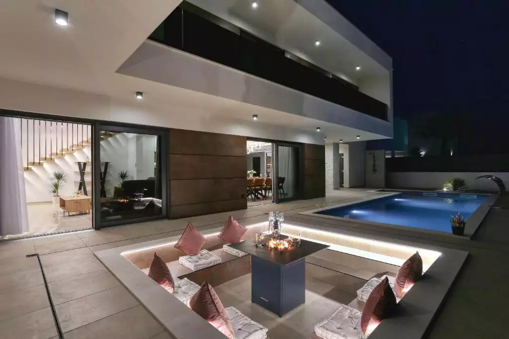 Villa 329m² in Croatia, Zadar. Priced at 930000€ rent photo-15