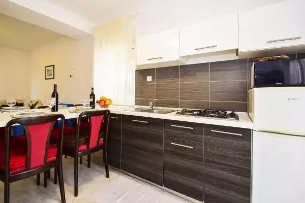 Hotels 195m² in Croatia, Zaton. Priced at 830000€ rent photo-14