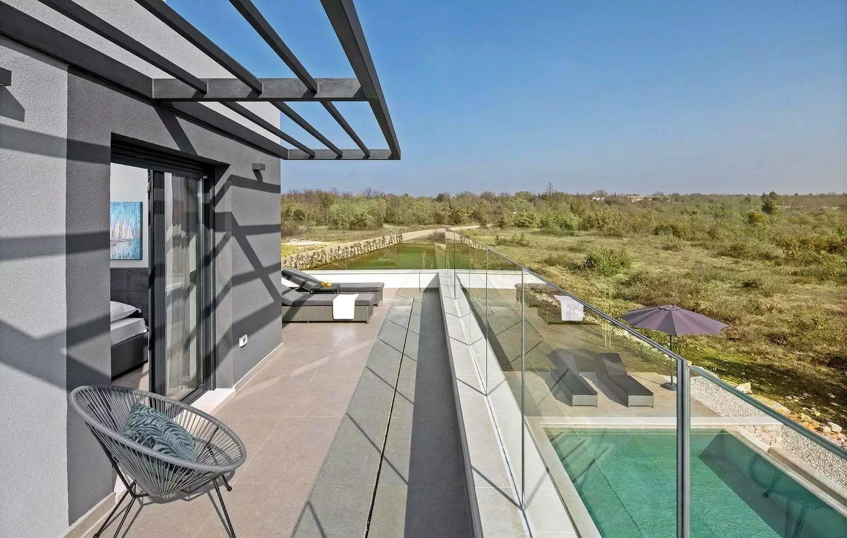 Villa 250m² in Croatia, Vodnjan. Priced at 920000€ rent photo-18