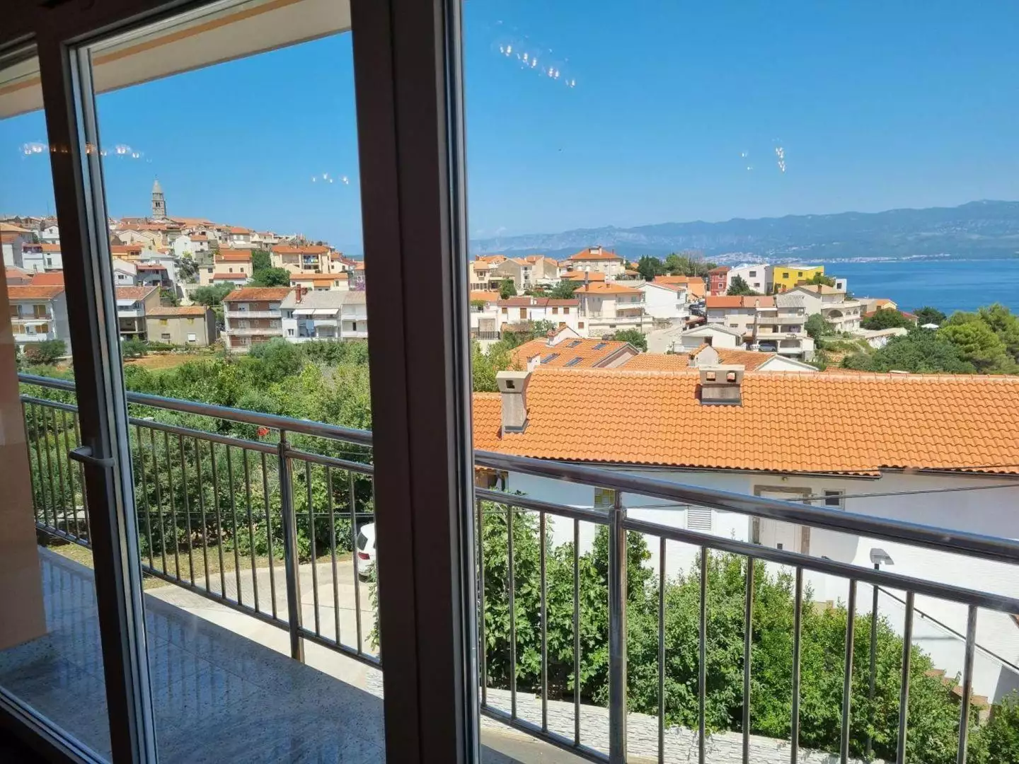 Villa 530m² in Croatia, Vrbnik. Priced at 1250000€ rent photo-5