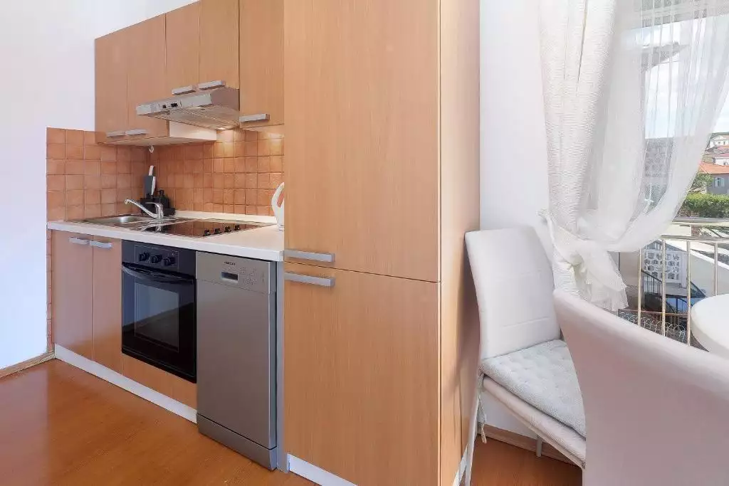 Villa 530m² in Croatia, Vrbnik. Priced at 1250000€ rent photo-21