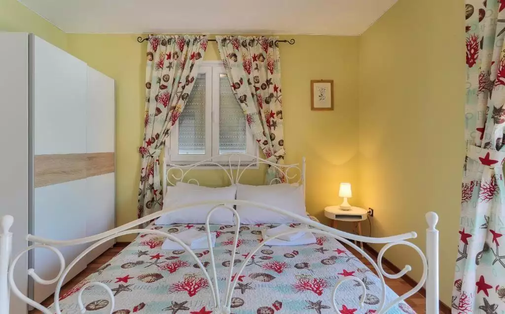 Hotels 325m² in Croatia, Medulin. Priced at 1200000€ rent photo-13
