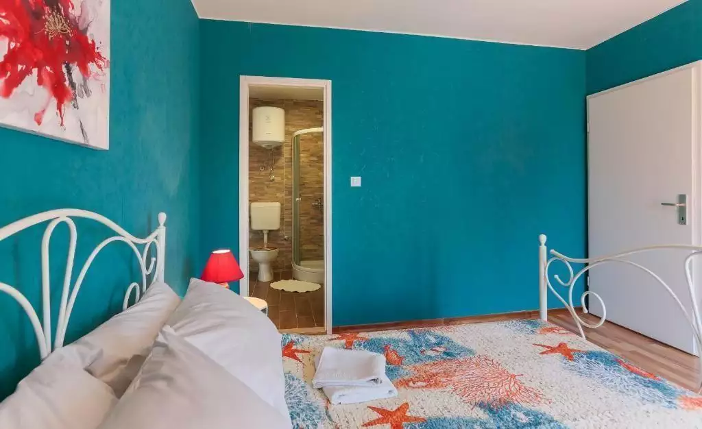 Hotels 325m² in Croatia, Medulin. Priced at 1200000€ rent photo-18