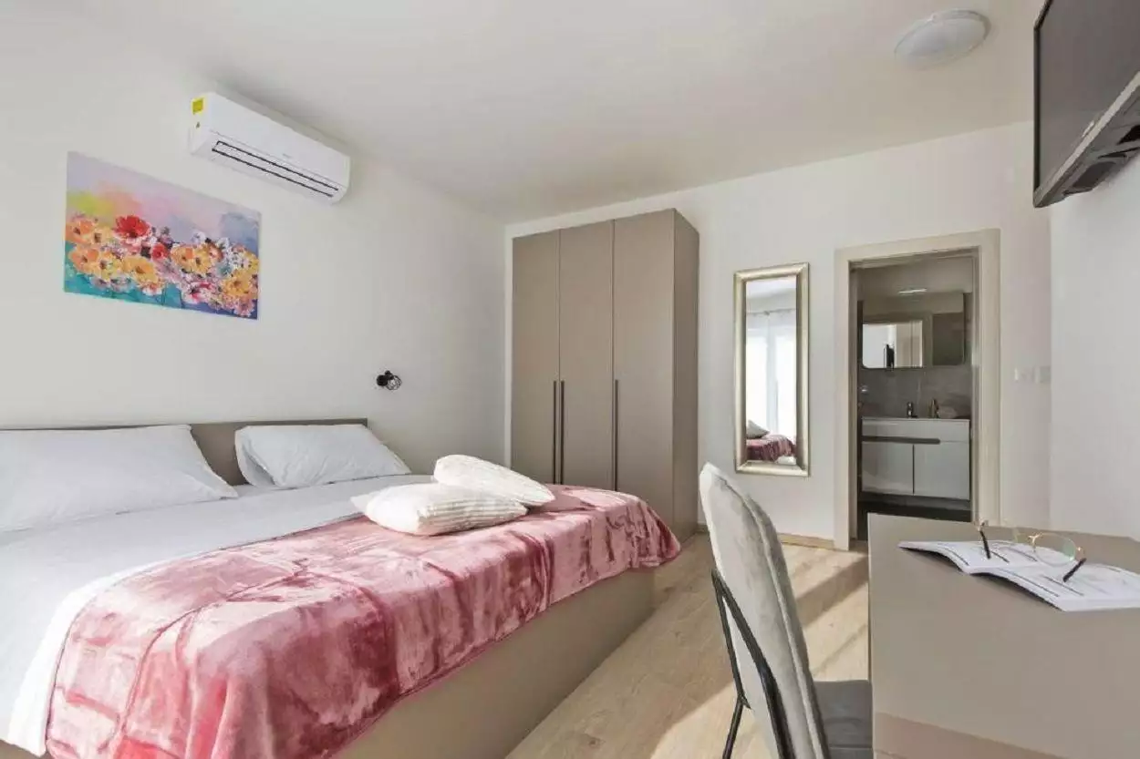 Villa 147m² in Croatia, Labin. Priced at 630000€ rent photo-18