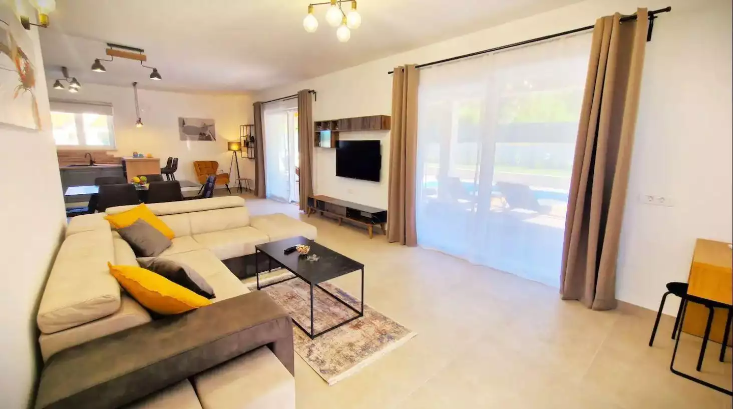 Villa 127m² in Croatia, Rovinj. Priced at 750000€ rent photo-9