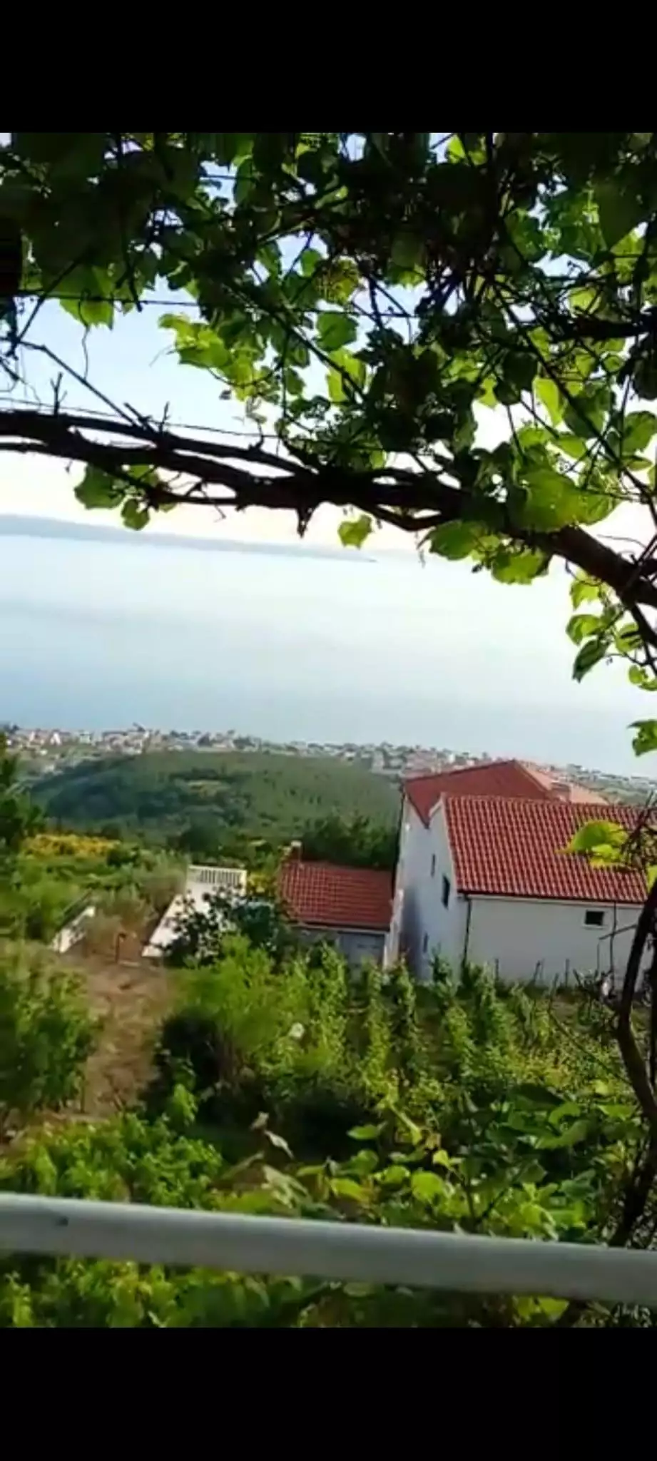 Villa 300m² in Croatia, Podstrana. Priced at 650000€ rent photo-5