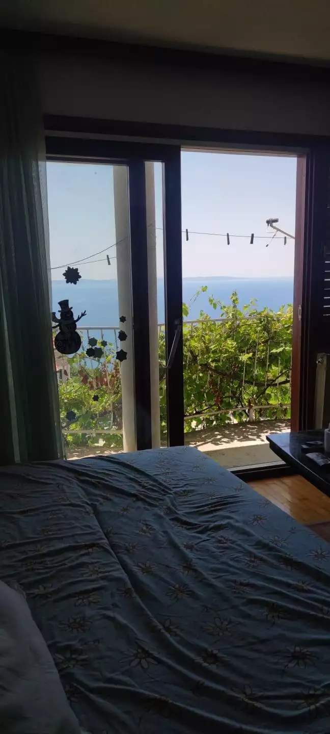 Villa 300m² in Croatia, Podstrana. Priced at 650000€ rent photo-21
