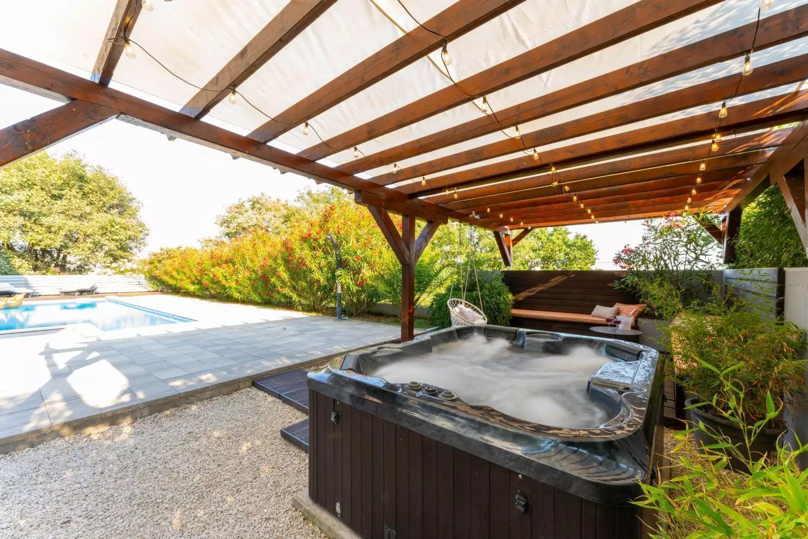 Villa 330m² in Croatia, Medulin. Priced at 1190000€ rent photo-11