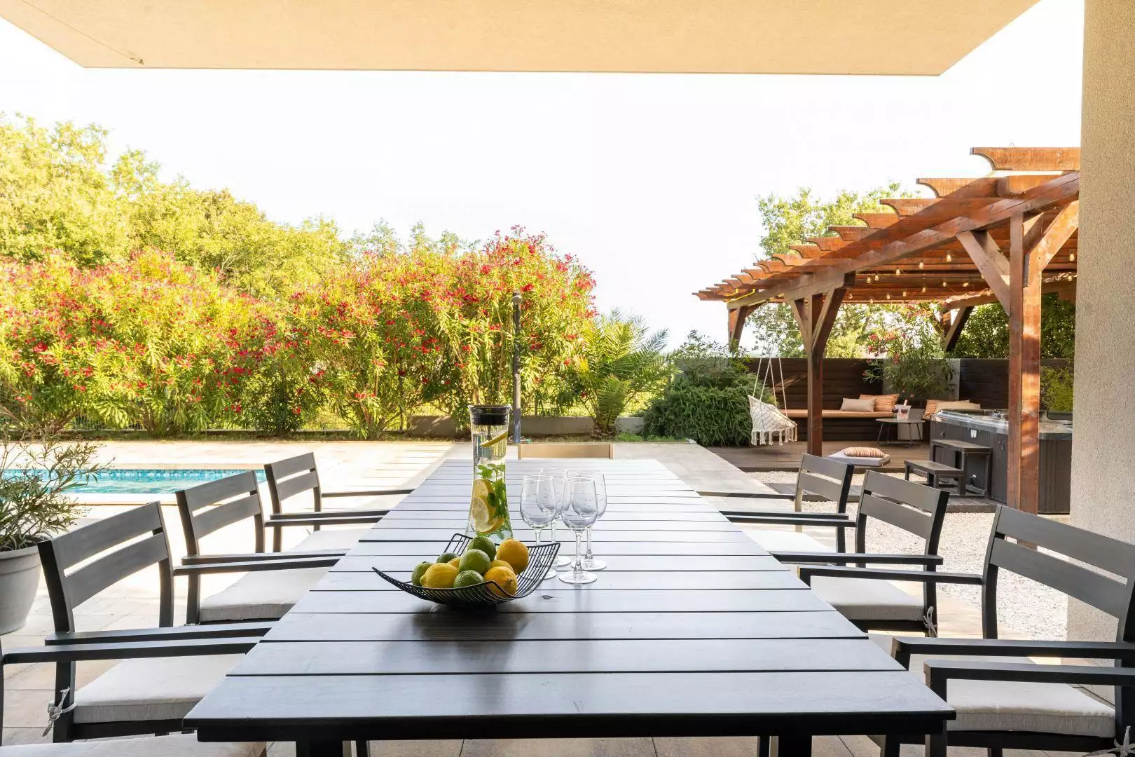 Villa 330m² in Croatia, Medulin. Priced at 1190000€ rent photo-12